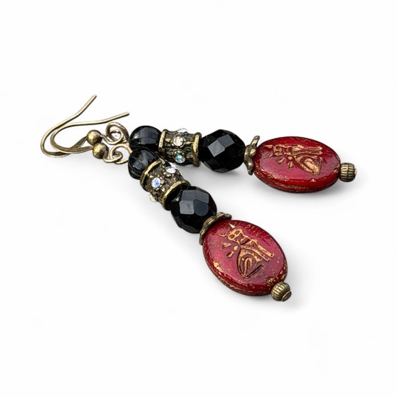 Handcrafted Cat Red and Black Dangle Earrings - Picture 4 of 5